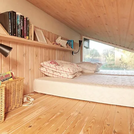 5 Person In Holiday home *